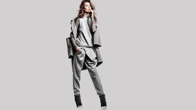 美国的一个航母编队真的可以完爆一个中小国家吗？